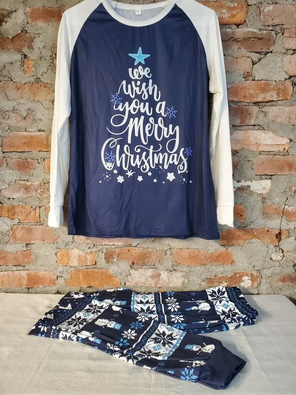 Womens Pajama Set M Christmas Holiday Navy White Raglan Sleeve Snowflake Polar